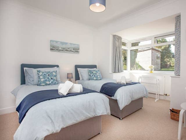 Twin bedroom | Blue Horizon, Sidmouth