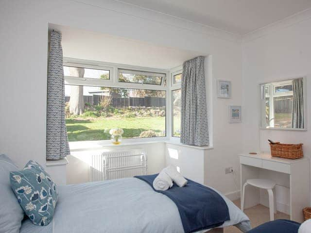 Twin bedroom | Blue Horizon, Sidmouth