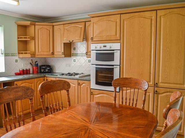 Kitchen | Holmfield, Sloothby