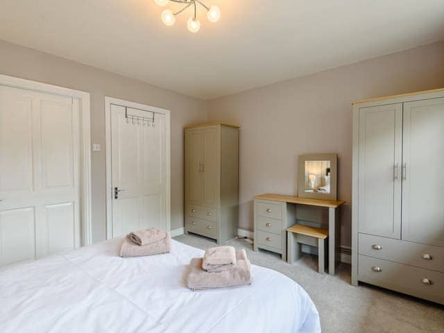 Double bedroom | Cottage 2 - Willow Lakes, Ashby cum Fenby