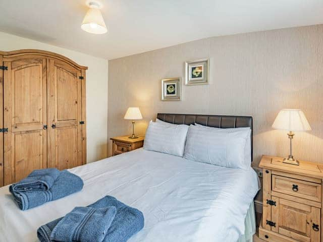 Double bedroom | Country View - Willow Lakes, Ashby cum Fenby