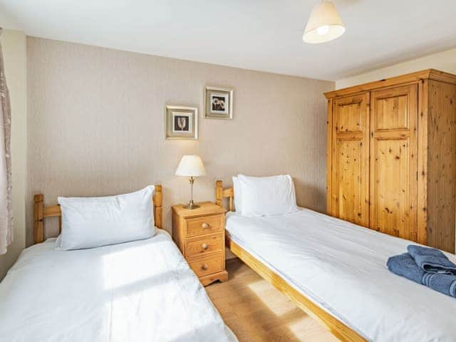 Twin bedroom | Country View - Willow Lakes, Ashby cum Fenby