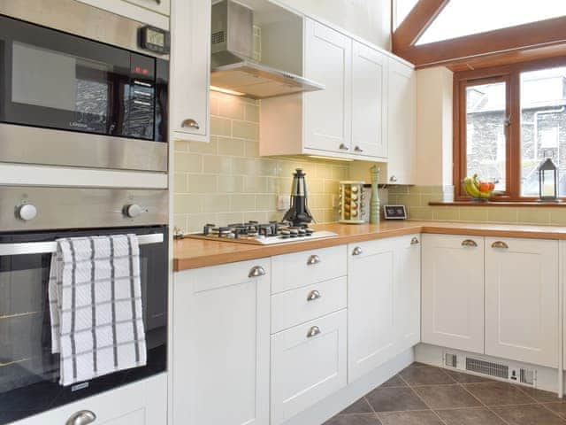 Kitchen area | Campbell Cottage, Windermere