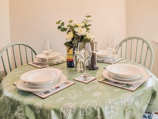 Dining Area | Whitney Cottage, Horton