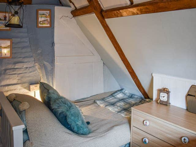 Single bedroom | Shoemakers Cottage, Halesworth