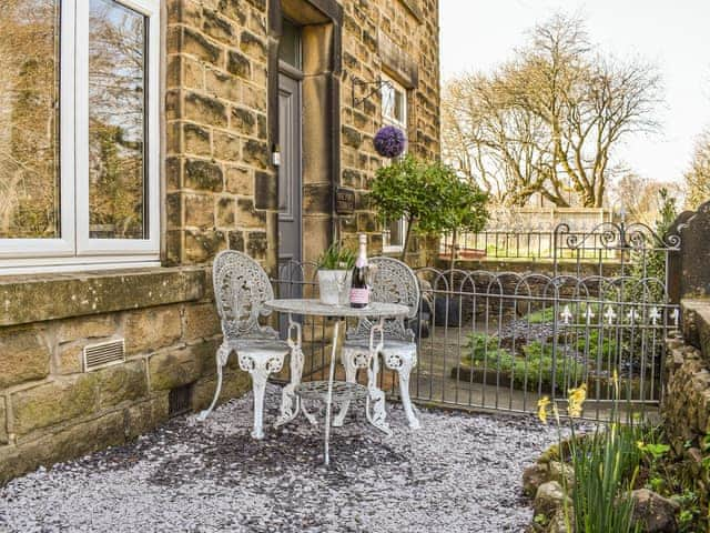 Sitting-out-area | Redmonds Retreat, Chinley, near High Peak