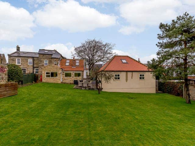 Garden | High Nook, Fylingthorpe