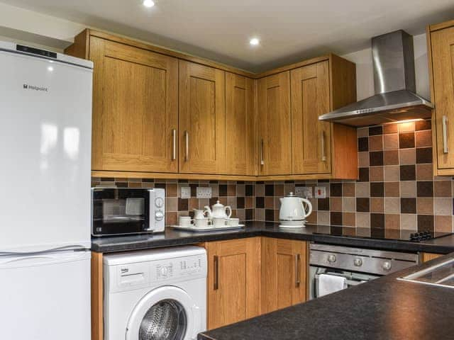 Kitchen | Pinewood Cottage, Bude