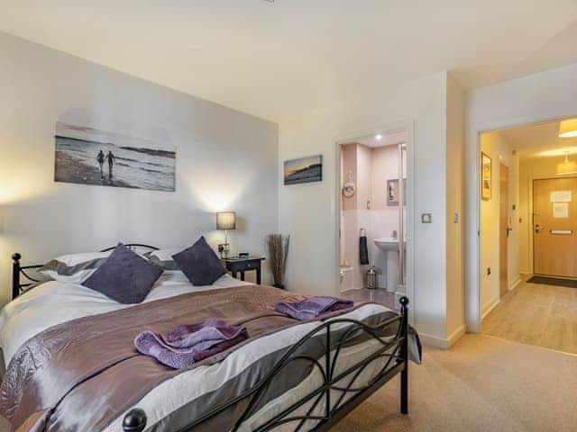 Double bedroom | Roman Quarter, Chichester