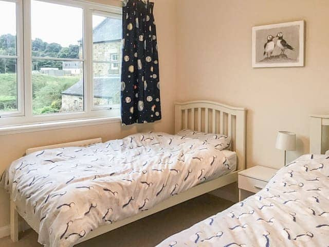 Twin bedroom | Rothbury Cottage, Rothbury