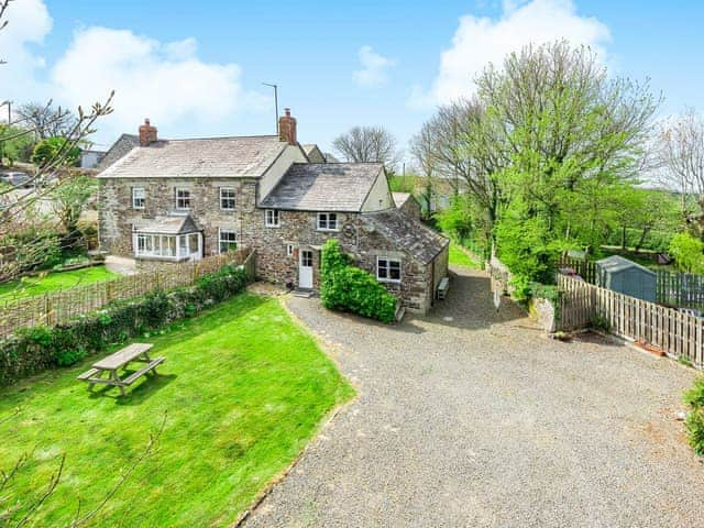 Exterior | Appleloft, Pencuke, near Bude