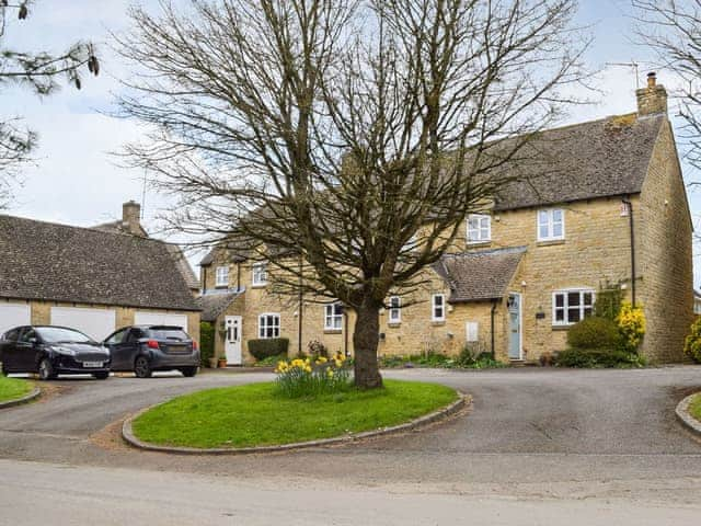 Exterior | Primrose Cottage, Little Rissington, near Bourton on the Water