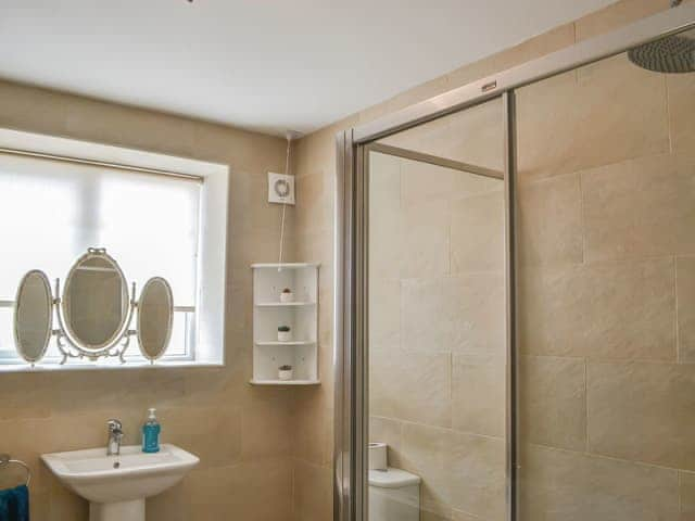 Bathroom with shower cubicle | Beside the Sea, Newbiggin-by-the-Sea