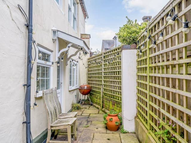 Exterior | Middle House, Steyning