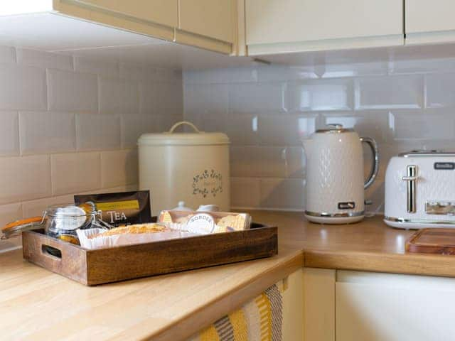 Kitchen/diner | Cygnet Cottage, Seahouses