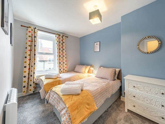 Twin bedroom | Cygnet Cottage, Seahouses