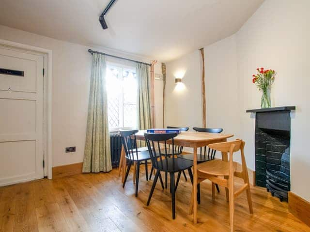 Dining Area | 4 Priory Row - Priory Cottages, Coventry