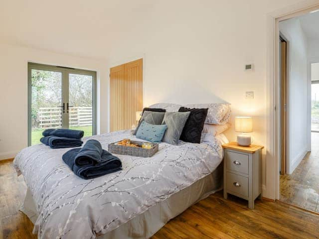 Double bedroom | Bramley Cottage, Ongar