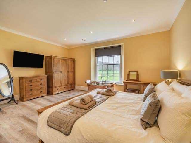 Master bedroom | Armathwaite Manor-Meadow View - Armathwaite Manor, Armathwaite, near Carlisle