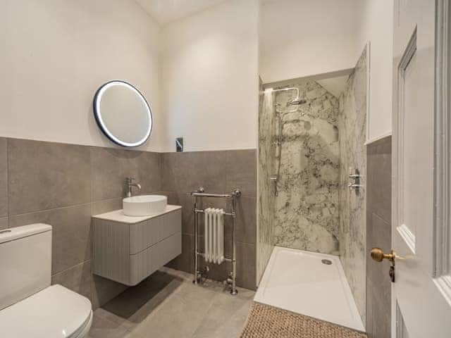 Shower room | Armathwaite Manor-Meadow View - Armathwaite Manor, Armathwaite, near Carlisle