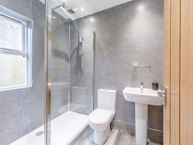 Shower room | Garden House, Alnmouth