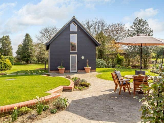 Exterior | Granary Barn - Wash Farm Barns, Banham