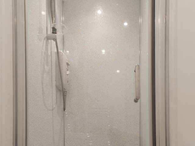 Shower room | Sunny South Lodge, Sandown