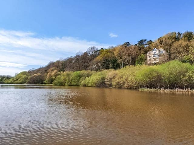 Surrounding area | Oak - Woodside Apartments, Bideford