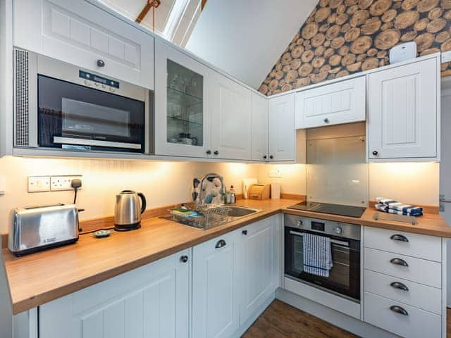 Kitchen area | The Old Workshop, West Chiltington