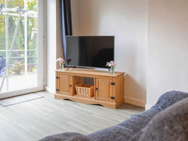 Living area | Ash - Woodside Apartments, Bideford