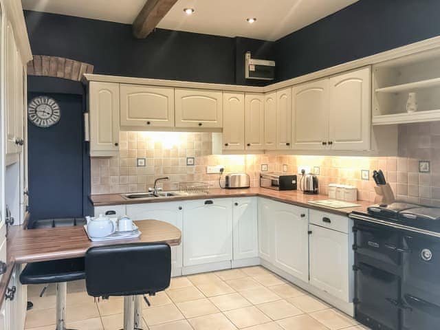 Kitchen | Woods Close - Sanctuary Farm Cottages, Morwenstow, near Bude