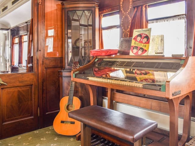 Interior | ByewaysRailway Carriage, Selsey