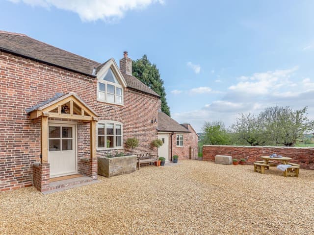 Exterior | Little Whitley - Whitley Retreats, Hookagate, near Shrewsbury