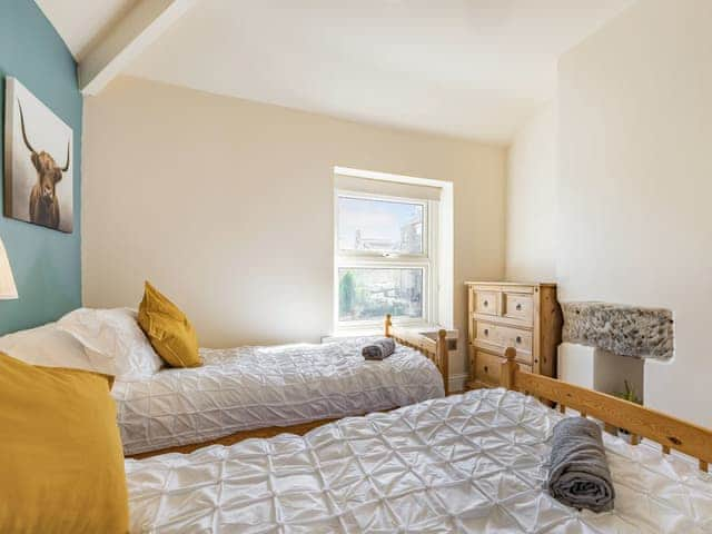 Twin bedroom | Spa Cottage, Bakewell