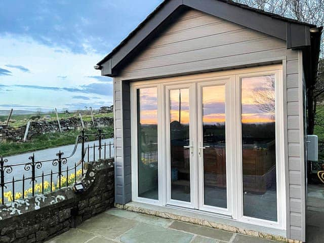 Hot tub | Mouthlock Chapel, Barras, near Kirkby Stephen