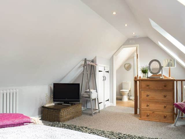 Double bedroom | Little Bank Cottage, Richards Castle, near Ludlow