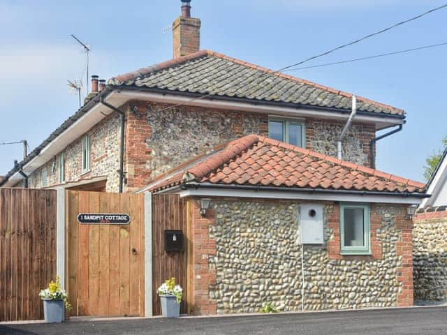 Exterior | Sand Pit Cottage, Thorpe Market