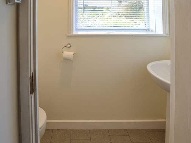 Separate toilet | Rosemary Cottage, Ingham