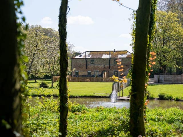 Garden | Tack Room - Garden House Cottages, Market Stainton, near Market Rasen