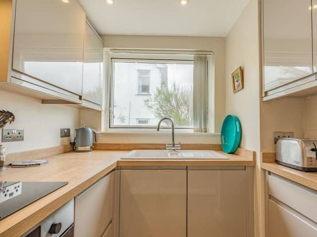 Kitchen | Puffin, Portscatho