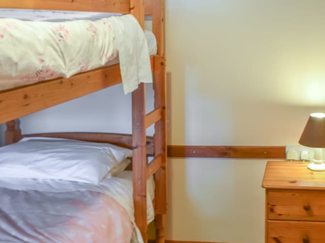 Typical bunk bedroom | The Vineries, Lands End, near Porthcurno