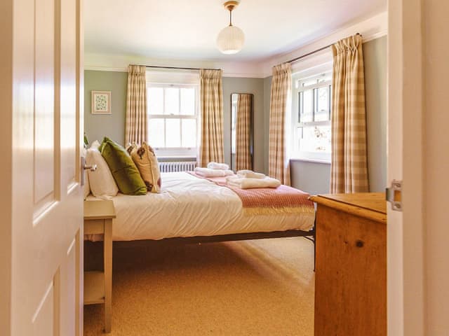 Double bedroom | Gatehouse North, Worstead