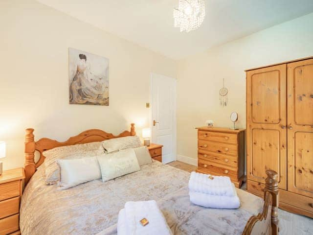 Double bedroom | Squirrel Cottage - Stanhope Cottages, Stanhope