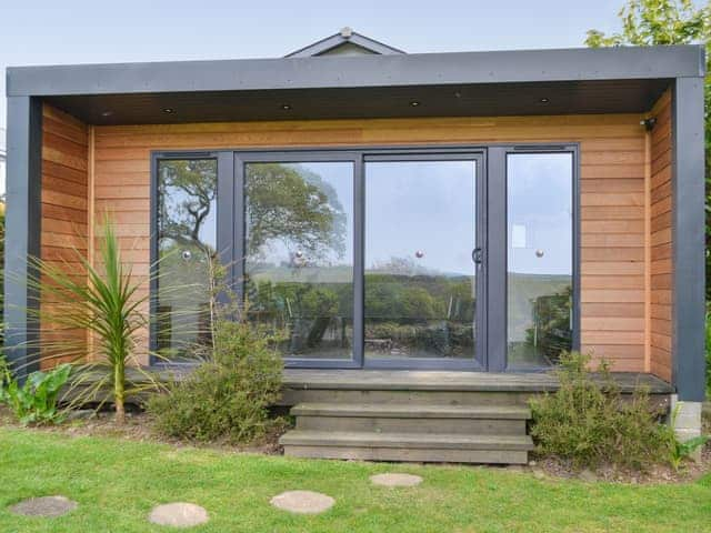 Summerhouse | Little Crugwallins, St Austell