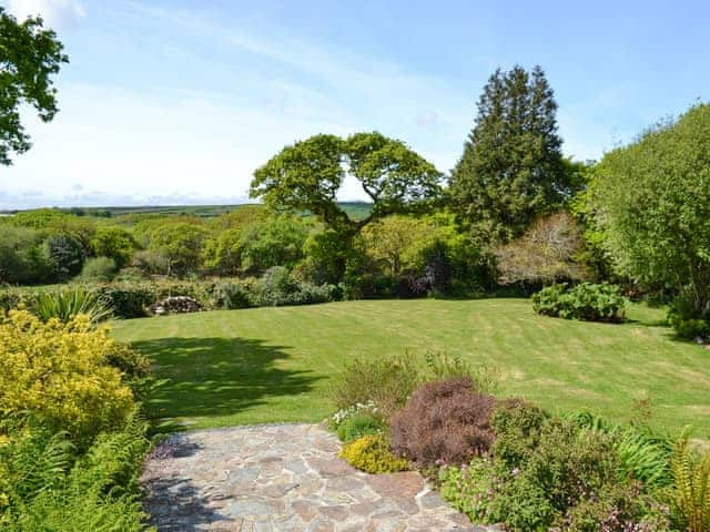 Impressive shared garden and grounds | Little Crugwallins, St Austell