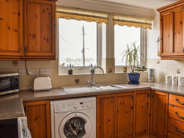 Kitchen | Blackhall, Fowey