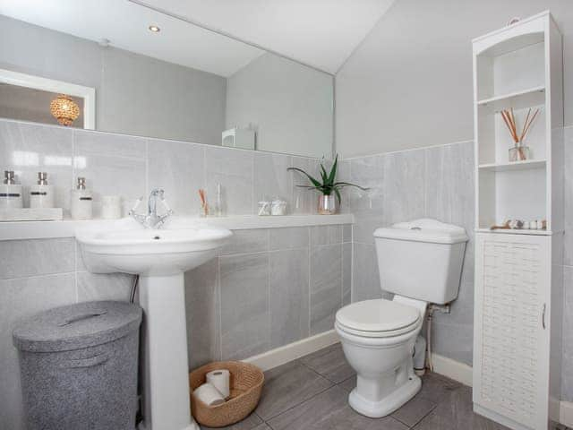 Shower room | Old Seaway Mews, Newton Abbot