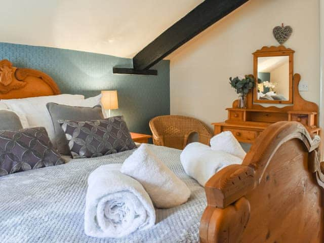 Double bedroom | Quaker Cottage, Whitby