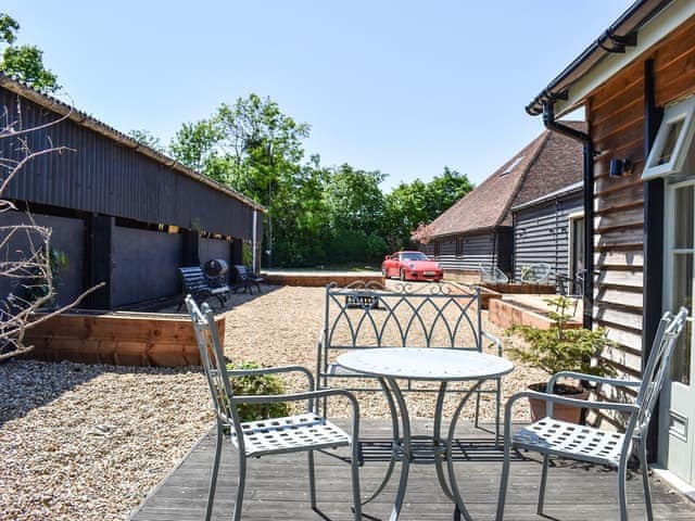 Sitting-out-area | The Old Dairy At Wootton - Wootton Farm, East Chiltington