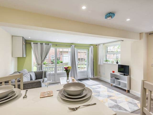 Open plan living space | Owl Cottage, Heckington